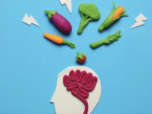 Emotional Eating and Weight Loss: Strategies to Curb Cravings